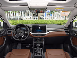 SAIC Skoda <span class=keywords><strong>Kodiaq</strong></span> SUV Facelift TSI380 7 places quatre roues motrices Version phare nouvelle voiture d'occasion de bonne qualité - Product Image 3