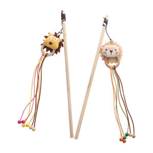 Jouet interactif en bois pour chat, bâton de chatouillage avec clochette, baguette de chasse pour chaton pour la stimulation et le jeu - Product Image 4