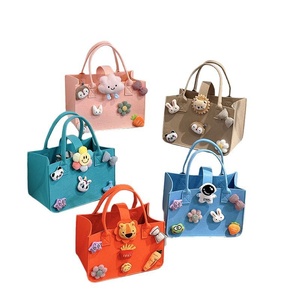 Bolso <span class=keywords><strong>de</strong></span> Fieltro con Diseño <span class=keywords><strong>de</strong></span> Dibujos Animados para Niños, Bolso <span class=keywords><strong>de</strong></span> Mano Pequeño y Bonito, Caja <span class=keywords><strong>de</strong></span> Recuerdos, Regalo, <span class=keywords><strong>Dos</strong></span> Aberturas, Gran Capacidad - Product Image 5