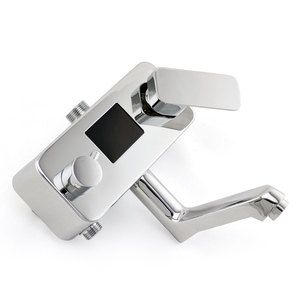 Rubinetto Miscelatore per <span class=keywords><strong>Vasca</strong></span> da Bagno e <span class=keywords><strong>Doccia</strong></span> MCBKRPDIO con Display per Ora e Temperatura, Processo di Elettroplaccatura - Product Image 3