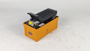 Bomba hidráulica de aire con control de pedal para máquina de enderezamiento de chasis de automóviles - Product Image 6