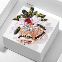 Broche fantaisie en alliage plaqué or avec strass, motif balai et bonhomme de neige, pour fêtes, mariages, costumes, manteaux et vêtements, style simple et tendance