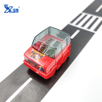 Prix pas cher personnalisé double trous école taille-crayons manuel papelaria fofa mignon papeterie taille-crayon de voiture avec couvercle transparent