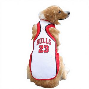 Sudadera para Perro, Camiseta para Mascotas, Ropa de Primavera/Verano, Chaleco Suave para Cachorros, Diseño Moderno con Estampado de Equipo de Fútbol, Accesorios de Calidad, Talla XS - Product Image 3