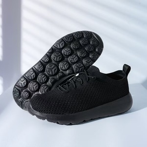 Calzado Deportivo de Moda Otoñal al por Mayor, Estilos Unisex, Colores Personalizados, Parte Superior de Malla Transpirable Ligera, Plantilla de EVA - Product Image 1