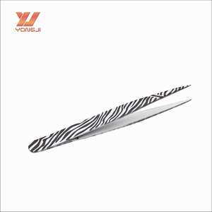 Pinzas para <span class=keywords><strong>cejas</strong></span> <span class=keywords><strong>de</strong></span> fábrica originales pinzas para quitar barras <span class=keywords><strong>de</strong></span> resorte afiladas a la venta - Product Image 3