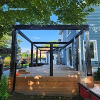 Pergola extérieure de luxe Sweet Home en aluminium thermolaqué sur mesure avec accessoires complets pour terrasse et balcon