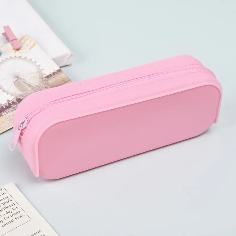 2023 Custom Pencil Case For Kids With Zipper Logo Fashion Soft Silicone Pencil Cases & Bags With Stationery Silicone Pencil Case