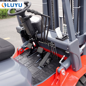 Empilhadeira Diesel Avançada de 3 Toneladas Nova Série 3000kg Mastro de Elevação Alta TRIPLEX/DUPLEX 7000mm Transmissão Hidráulica Automática - Product Image 4