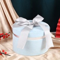 Boîte-cadeau de récompense de mariage de cylindre rond en velours de peau de daim boîte d'emballage de bonbons de mariage parfaite pour l'emballage individuel de bonbons