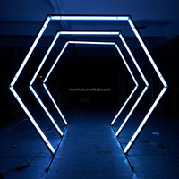 NIKA NOUVEAU Design Arche Hexagonale Lumineuse à LED pour Décoration d'Entrée et Allée d'Événements Extérieurs et Mariages