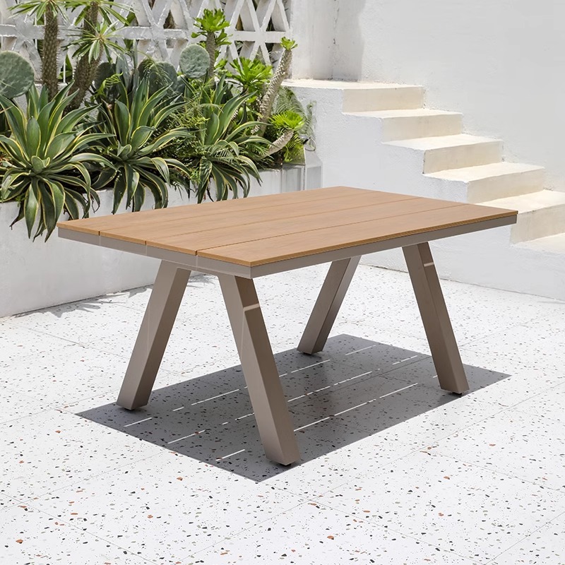 Table longue en bois technologique 150*90*72cm