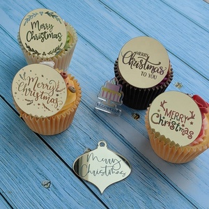 ท็อปเปอร์คัพเค้กอะคริลิคสีทองเงินลายพิมพ์ UV เป็นมิตรกับสิ่งแวดล้อม ใช้ซ้ำได้ สำหรับตกแต่งเค้กในงานปาร์ตี้คริสต์มาส - Product Image 4