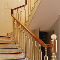 Rampe d'escalier ronde moderne de luxe en aluminium-magnésium, balustrades en laiton, mains courantes, balustres, métal, escalier intérieur, fuseaux