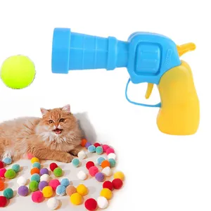 बिल्ली प्लग खिलौना लॉन्च बंदूक सूक्ष्म-लोचदार नरम फ़ज़ी बिल्ली खिलौना गेंदों को लॉन्च करने के साथ