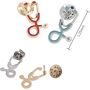 Vente en gros d'épingles en métal de stéthoscope uniformes de soins de santé accessoires décoratifs émail doux époxy médical petits cadeaux chapeaux papillon - Product Image 2