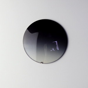 Lentes de Sol EXIA <span class=keywords><strong>Lens</strong></span> G1, Lentes con Degradado de Color Gris, Protección UV400, Sin Recubrimiento - Product Image 1