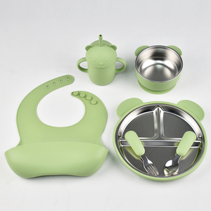Ensemble d'alimentation pour bébé personnalisé de qualité supérieure avec motif d'ours, en acier inoxydable 304, silicone de qualité alimentaire, résistant à la chaleur, kit de repas pour enfants - Product Image 4