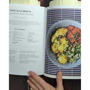 Livre de cuisine végétalien Sweet Kabocha par Valentina Goltara avec des recettes de cuisine en plein air - Product Image 3