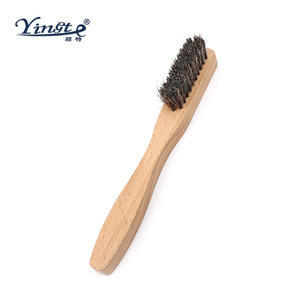 Cepillo para zapatos de crin de caballo Yinste con mango largo de madera maciza para el cuidado y la limpieza - Product Image 4