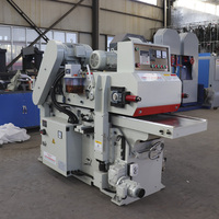 Machine à planer industrielle double face pour la production de parquet en bois dur avec tête de coupe hélicoïdale