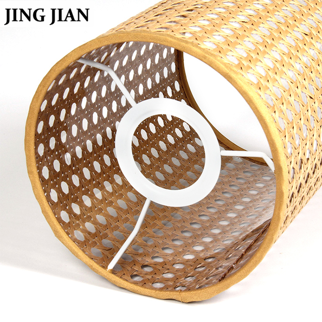 Modern Minimalist Woven Natural Rattan Table Lamp with Creative Wave Lampshade Small Night Light Pendant Lamp Decoration