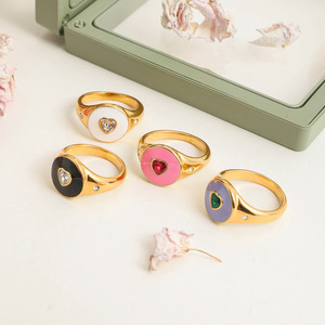 Anillo de Corazón de Cristal Chapado en Oro con Incrustaciones de Circonio, Joyería para Uso Diario de Mujer - Product Image 2