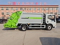 Camion à ordures compacteur arrière de 6 à 8 mètres cubes, véhicule d'élimination des déchets solides municipaux, véhicule d'assainissement