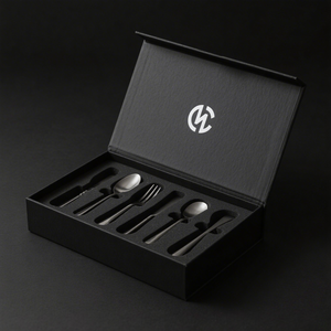 Caja de Embalaje de Cartón Rígido Personalizada con Cierre Magnético para Perfumes, Productos para el Cuidado de la Piel y Cosméticos - Product Image 1