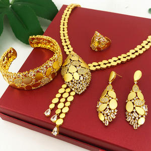 ชุดเครื่องประดับหรูหรา T143A แบบ 4 ชิ้น ประดับพู่ห้อย ดีไซน์ใหม่ทันสมัย ประดับเพชรคิวบิกเซอร์โคเนีย สำหรับผู้หญิง งานแต่งงาน เจ้าสาว สไตล์อินเดีย ไอเดียของขวัญสุดเพอร์เฟกต์ - Product Image 4