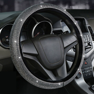 Nueva Funda para <span class=keywords><strong>Volante</strong></span> de Coche <span class=keywords><strong>con</strong></span> Incrustaciones de Diamantes, Antideslizante, Resistente al Desgaste, <span class=keywords><strong>con</strong></span> Agarre Universal para Todas las Estaciones, Color Personalizado - Product Image 1