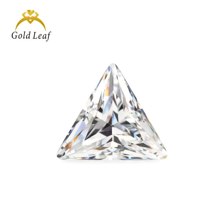 ตัดสามเหลี่ยม