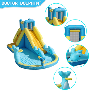 Doctor Dolphin Moon Bounce House Castillo inflable <span class=keywords><strong>Parque</strong></span> temático <span class=keywords><strong>con</strong></span> pistola de agua en el interior de China Fábrica de casas de salto inflables - Product Image 5