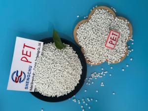 Großhandel Hochwertiges Haustier granulat Kunststoff Haustier Rohstoff preis Natur harz granulat PET für Baustoff produkte - Product Image 4