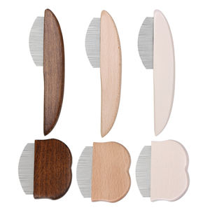 木製の密なペットのシラミの櫛猫の犬のノミとハンドル付きのダニ除去剤の櫛 - Product Image 1