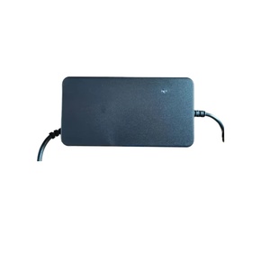 เครื่องชาร์จ LUKE 48 โวลต์ คุณภาพสูงสำหรับรถสามล้อ - Product Image 1