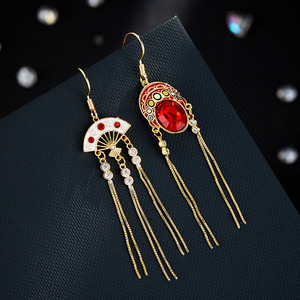 Chinese Style Peking Opera Mask Folding Fan Asymmetrical Tassel Drop Earrings Copper Alloy Gold Plated Party Jewelry - Product Image 1
