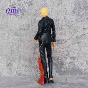 XM animazione una versione teatrale a pezzi del leone d'oro in nero Sanji tre coltelli flusso Bandana Solon Action Figure - Product Image 4