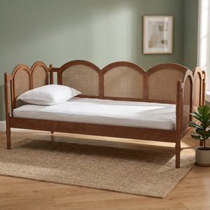 Sofá Cama de Lujo de Madera de Teca Sólida con Cabecera Triple Arqueada y Panel de Mimbre Natural - Product Image 2