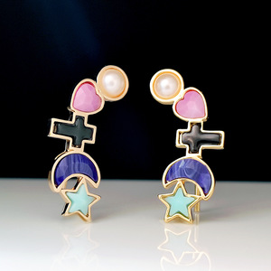 Orecchini a perno con croce, stella, luna e cuore, con dettagli colorati, stile retrò, accessori moda da donna - Product Image 1