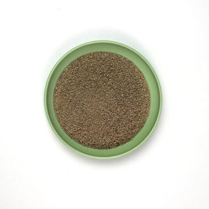 HONGSEN Granulés de <span class=keywords><strong>Bentonite</strong></span> (<span class=keywords><strong>Bentonite</strong></span> de Sodium) à Haute Capacité d'Absorption d'Eau 2-4MM pour Litière pour Chat et Transformation Alimentaire Sacs de 25kg/50kg - Product Image 5