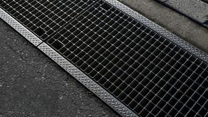 Grille en acier au carbone avec revêtement en <span class=keywords><strong>zinc</strong></span>, anti-corrosion et durable, pour fossés de drainage extérieurs - Product Image 3