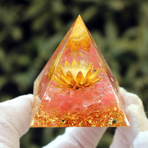 Crystal Epoxy Pyramid 5cm Feng Shui Desk Decor <b>Lighted</b> Resin Craft Gift - Product Image 1
