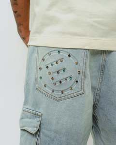 Pantalones cortos vaqueros <span class=keywords><strong>de</strong></span> camuflaje para <span class=keywords><strong>hombre</strong></span>, ropa <span class=keywords><strong>de</strong></span> calle personalizada <span class=keywords><strong>de</strong></span> fabricante, pantalones vaqueros Cargo con bordado <span class=keywords><strong>de</strong></span> bolsillo y diamantes <span class=keywords><strong>de</strong></span> imitación rasgados desgastados para <span class=keywords><strong>hombre</strong></span> - Product Image 3