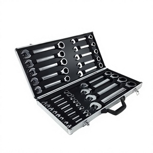 Juego de 61 Herramientas para Reparaciones del Hogar y del Automóvil, Juego de Llaves de Tubo Hexagonales Multifuncionales con Estuche Rígido - Product Image 3