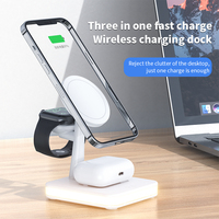 2024 support de charge sans fil rapide 15w avec veilleuse Led 4 en 1 chargeur sans fil Station de batterie externe Logo personnalisé livraison directe