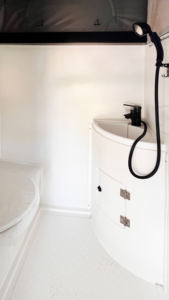 Haute qualité 07B RV camping-car camping-car usine en gros entièrement équipé tout-terrain <span class=keywords><strong>caravane</strong></span> remorque électrique auvent tente de toit - Product Image 2