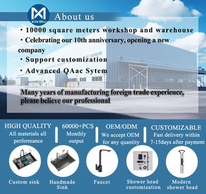 <span class=keywords><strong>Robinet</strong></span> de <span class=keywords><strong>colonne</strong></span> extérieur double en acier inoxydable finition brossée, avec douchette verticale autoportante pour sauna et plage - Product Image 2