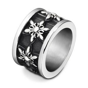 แหวนสแตนเลสผู้ชาย 13 มม. ลายดาว ของขวัญเครื่องประดับแฟชั่น - Product Image 1