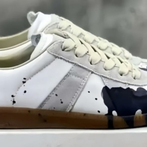 Zapatos de mujer con cordones, de cuero genuino, ligeros, transpirables, lujosos, a la moda, con diseño de grafiti personalizado y que aumentan la altura. - Product Image 2